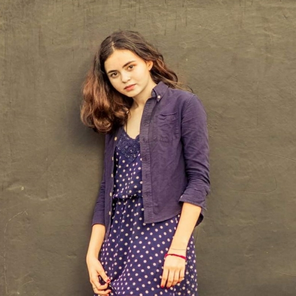 Meet your Posher, Loida - Picture 2 of 2